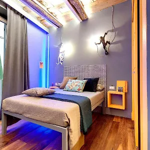 https://mamo-florence-pop-tower-apartments.it-tuscanyhotel.com