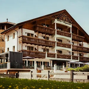 https://hotel-alpenrose-arabba-32020.hotelinveneto.com
